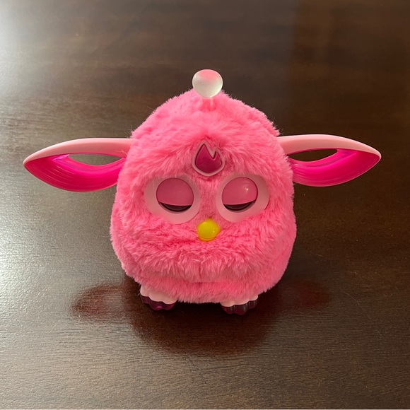 Hasbro Pink Furby Connect 2016 Talking Bluetooth Toy TESTED & WORKS NO MASK - Picture 6 of 17